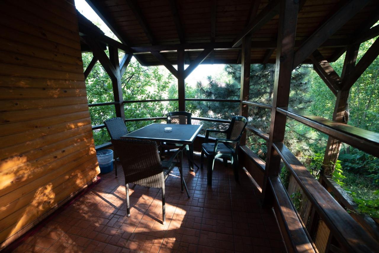 Casa Mica Guesthouse Букурещ Екстериор снимка