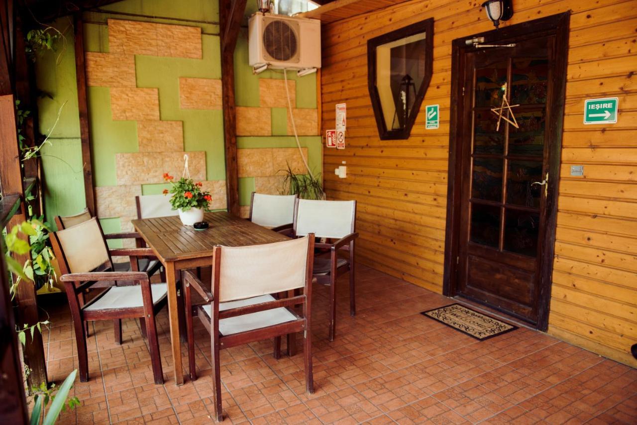 Casa Mica Guesthouse Букурещ Екстериор снимка