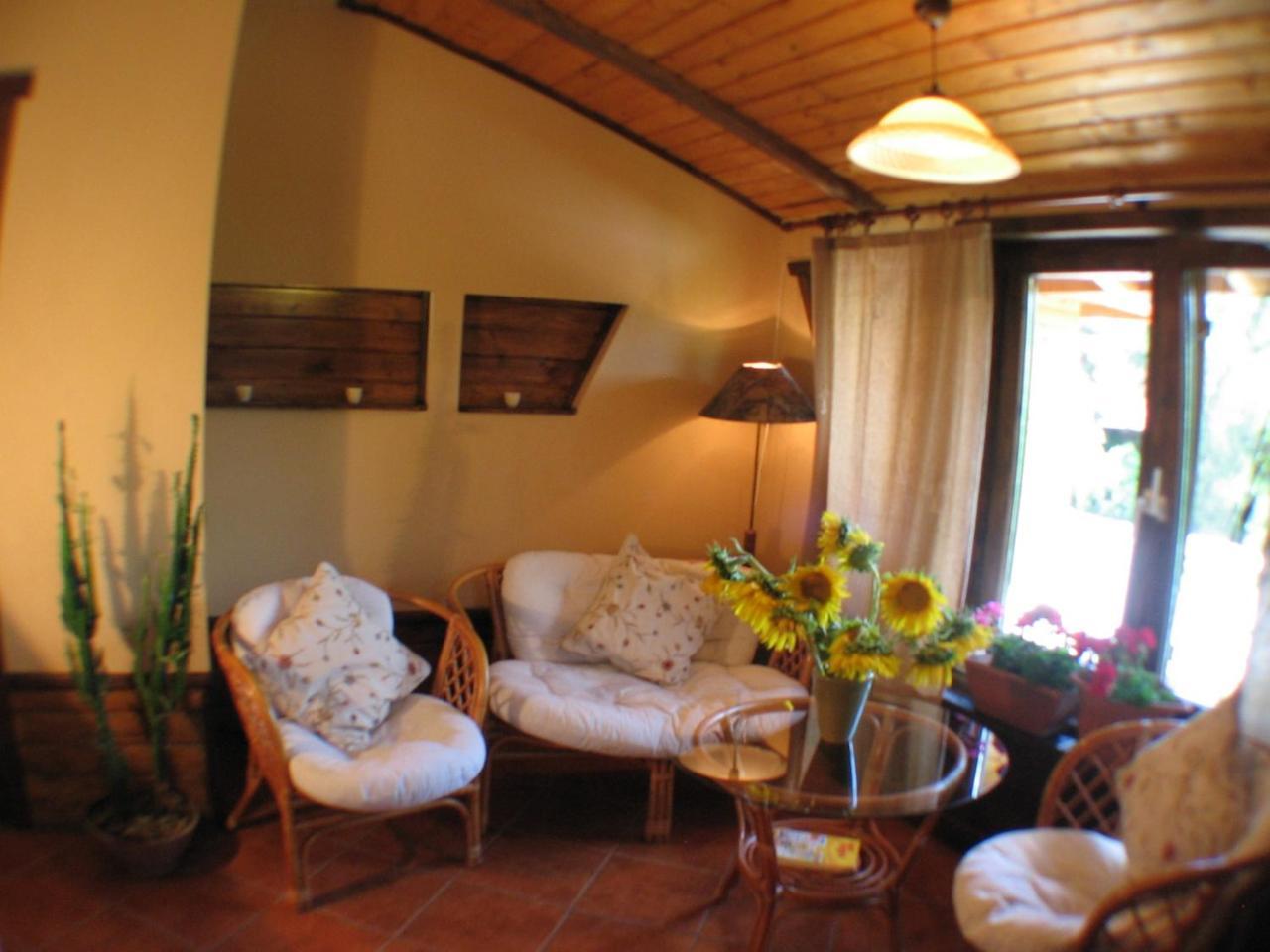Casa Mica Guesthouse Букурещ Екстериор снимка