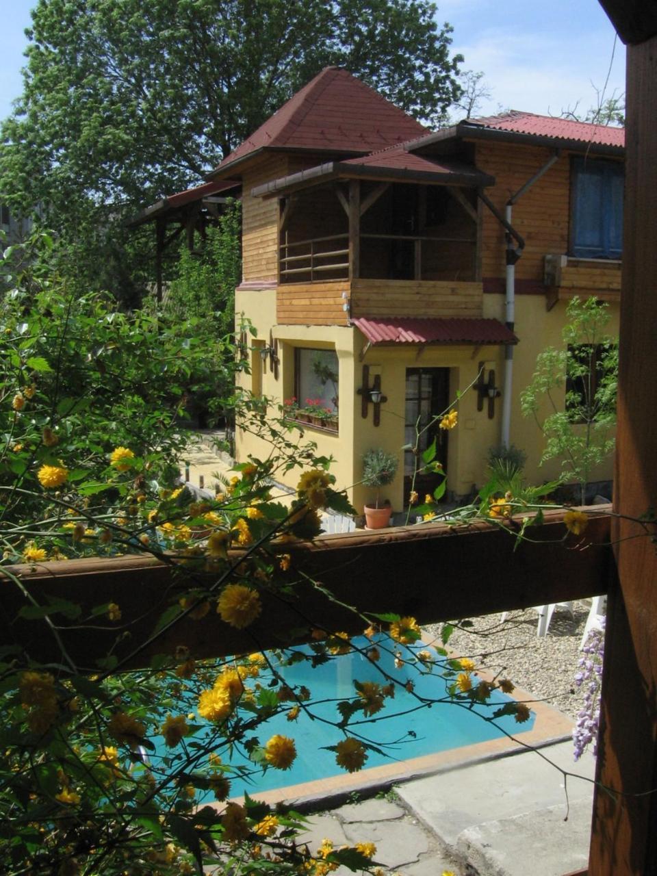Casa Mica Guesthouse Букурещ Екстериор снимка
